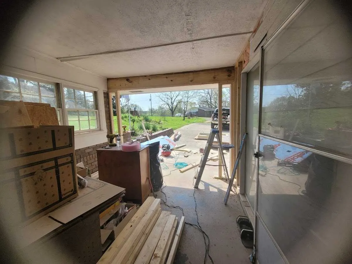 Air movers and dehumidifier for Drying & Dehumidification in Kentfield